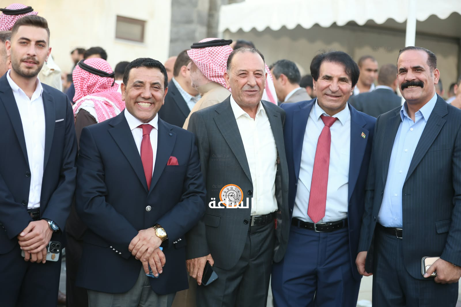 Madar Al-Saa Images 0.347468832754096