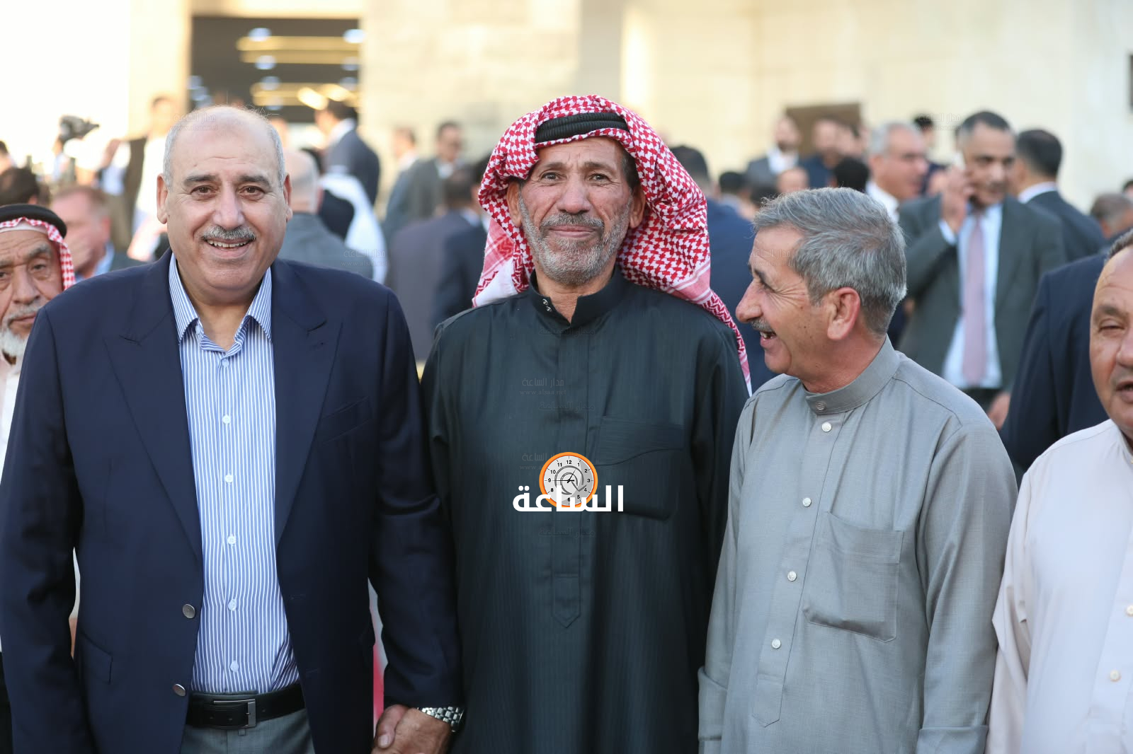Madar Al-Saa Images 0.4910951593793702