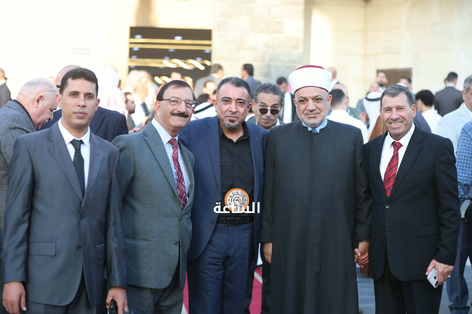 Madar Al-Saa Images 0.9612428877936425