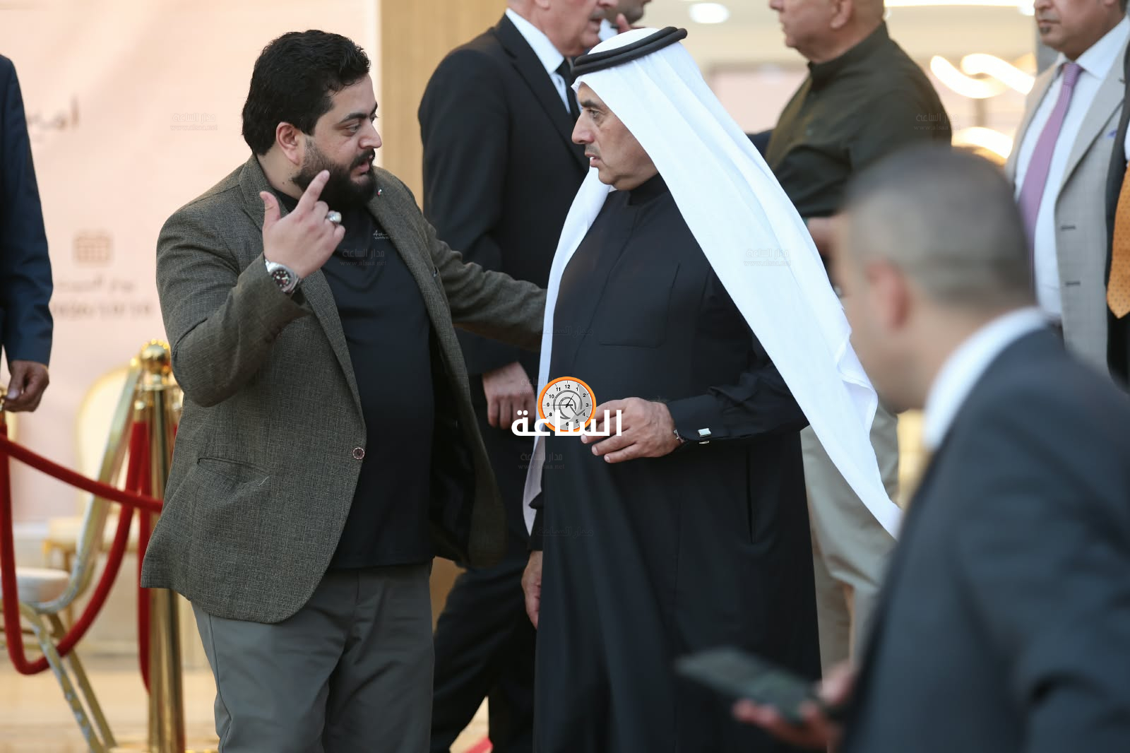 Madar Al-Saa Images 0.869089121846519