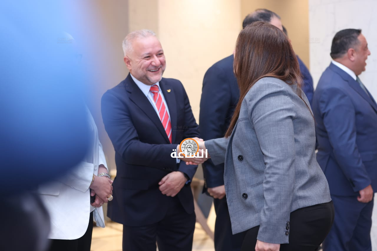 Madar Al-Saa Images 0.43358461537241766