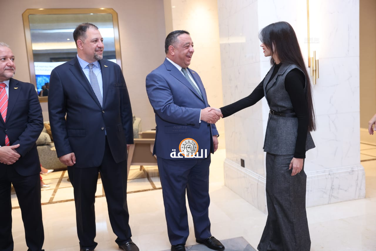 Madar Al-Saa Images 0.913207462023473
