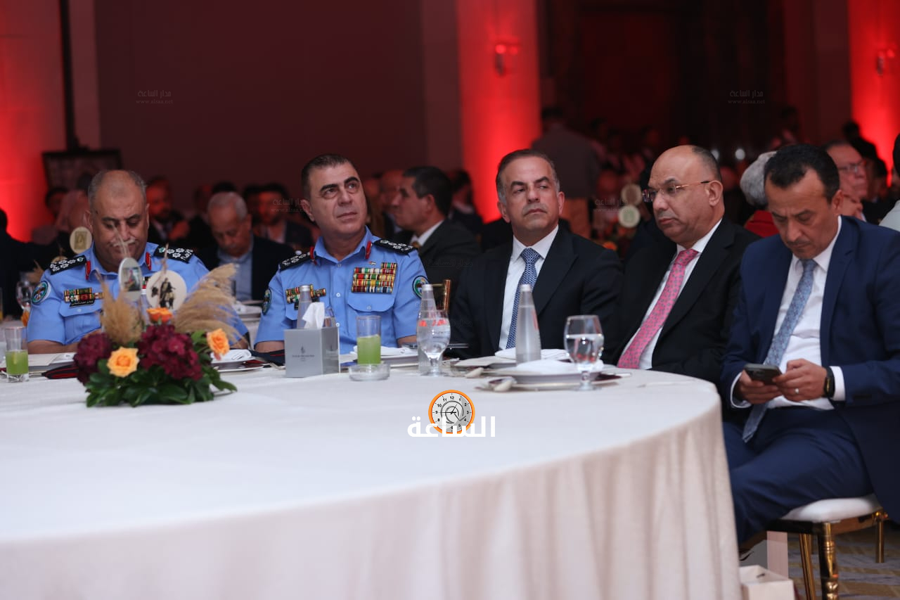 Madar Al-Saa Images 0.6087650497874634