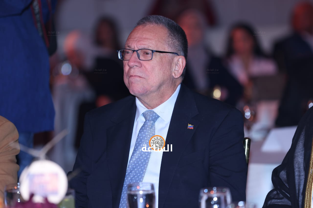 Madar Al-Saa Images 0.19462098893926483