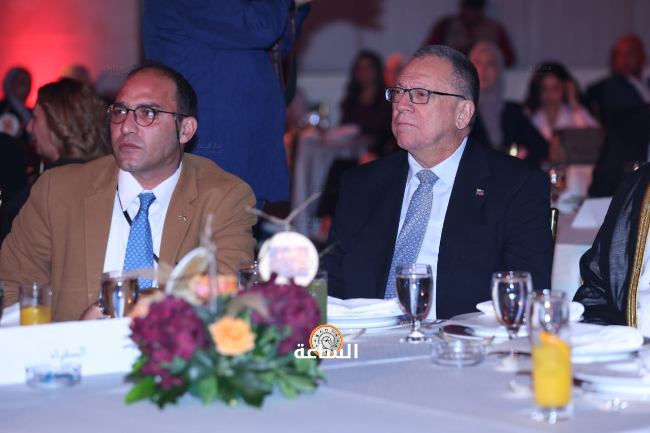 Madar Al-Saa Images 0.09085649315533728