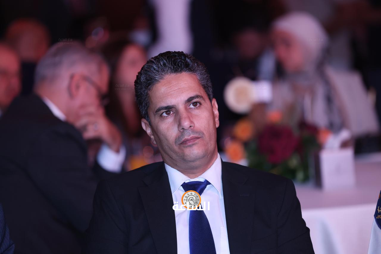 Madar Al-Saa Images 0.8890084602775528