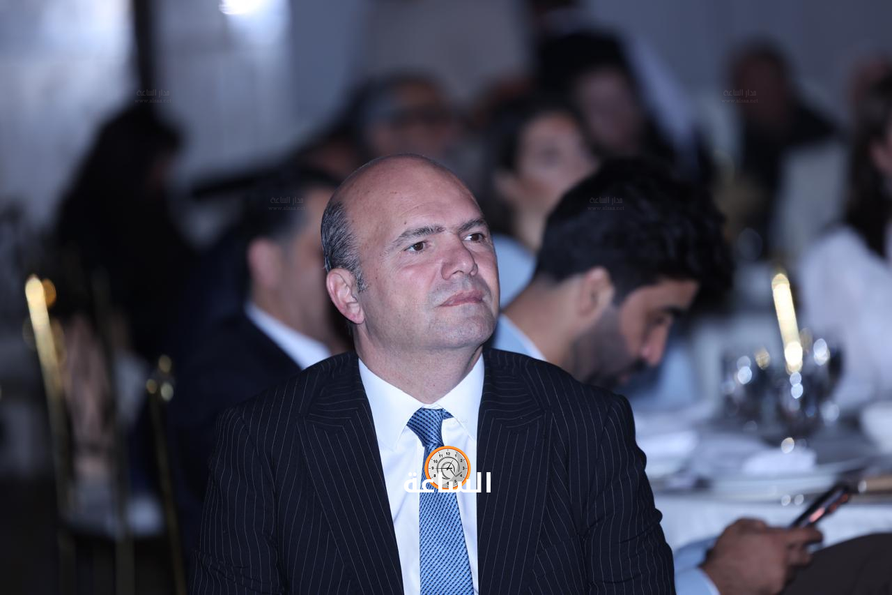 Madar Al-Saa Images 0.10103800901068782