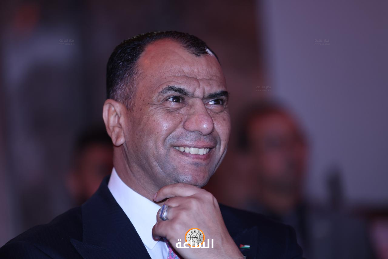 Madar Al-Saa Images 0.1533602082955574
