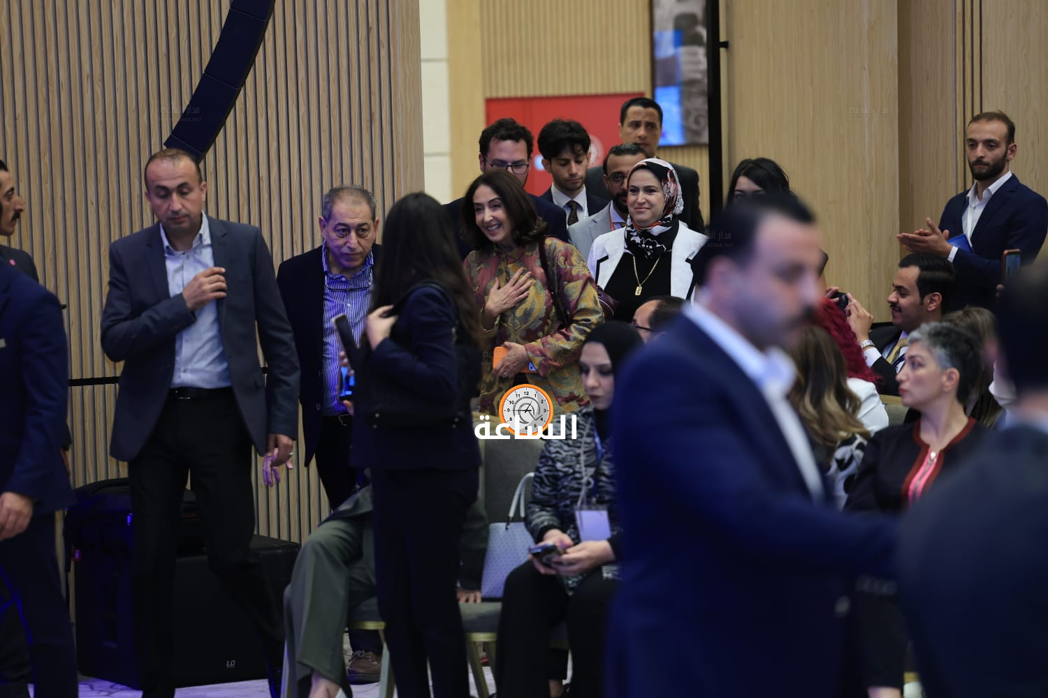 Madar Al-Saa Images 0.8370525788029551