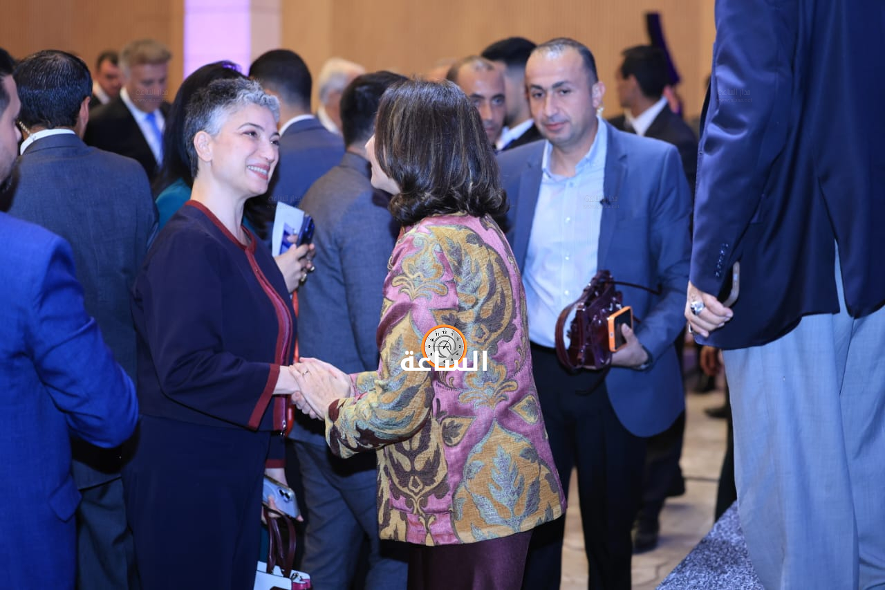 Madar Al-Saa Images 0.6640500852358449