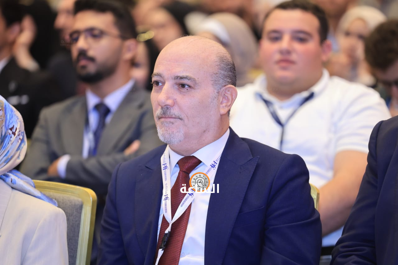 Madar Al-Saa Images 0.06073679107494745