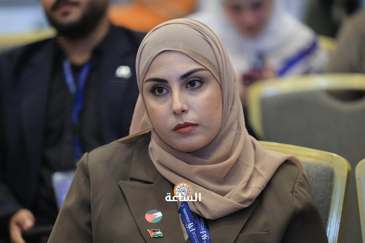 Madar Al-Saa Images 0.468170601311079
