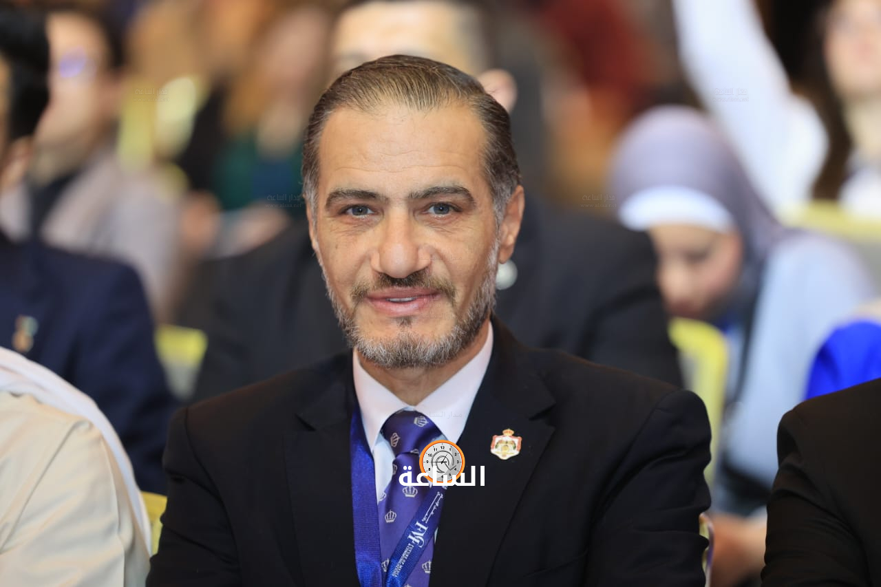 Madar Al-Saa Images 0.32506194144281375