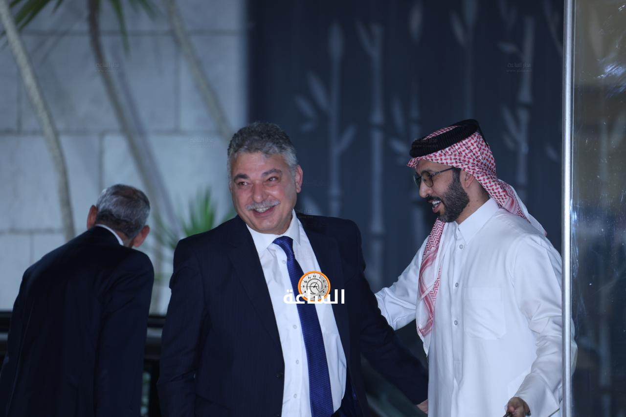 Madar Al-Saa Images 0.5946292508449842