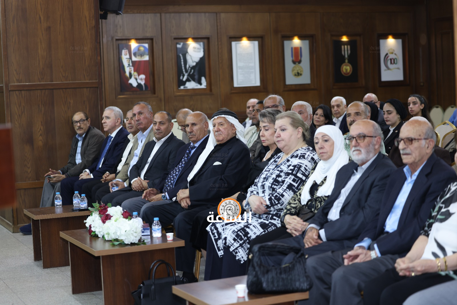 Madar Al-Saa Images 0.4091960345076934