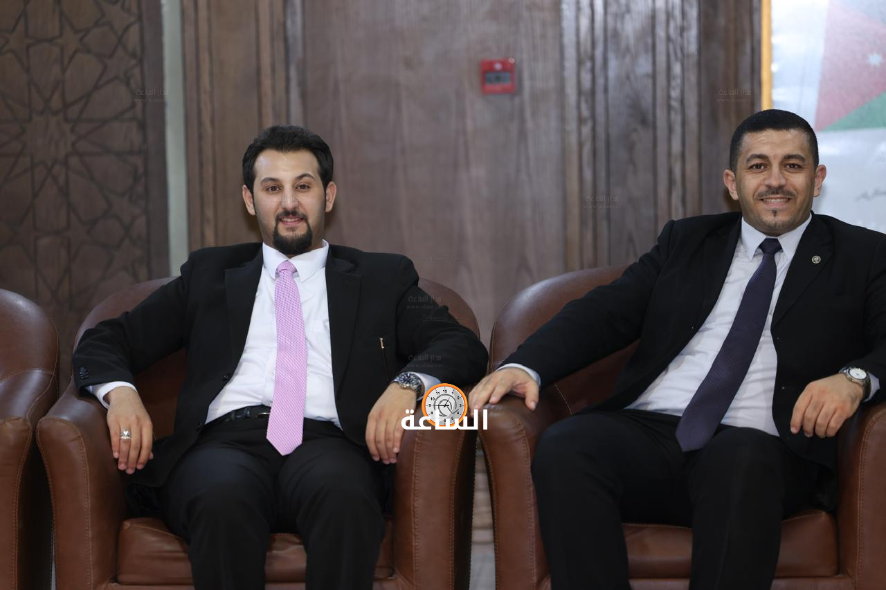 Madar Al-Saa Images 0.46846842426265756