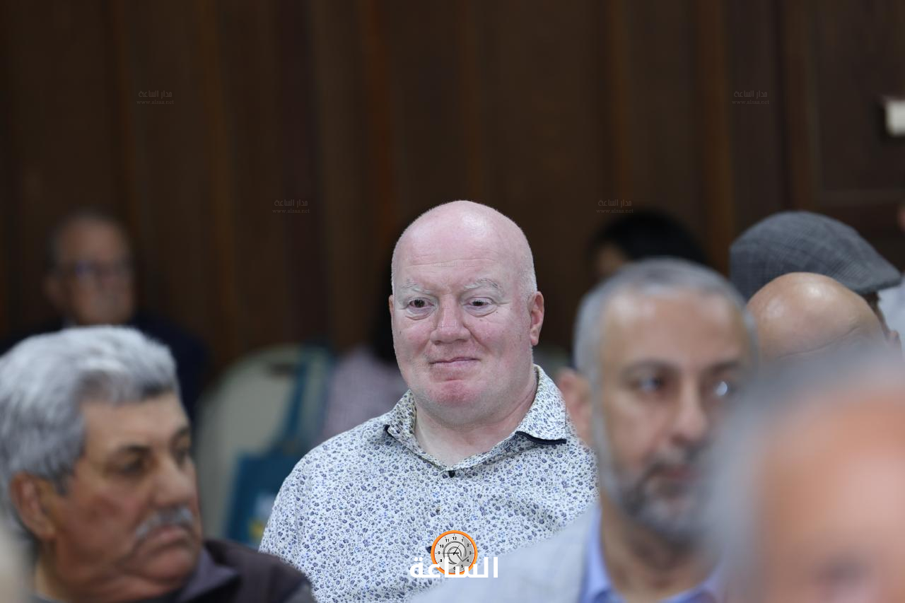 Madar Al-Saa Images 0.305894071531301