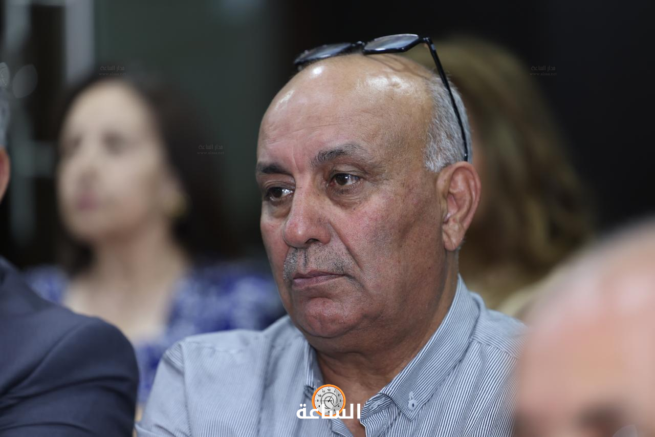 Madar Al-Saa Images 0.7531257053087452