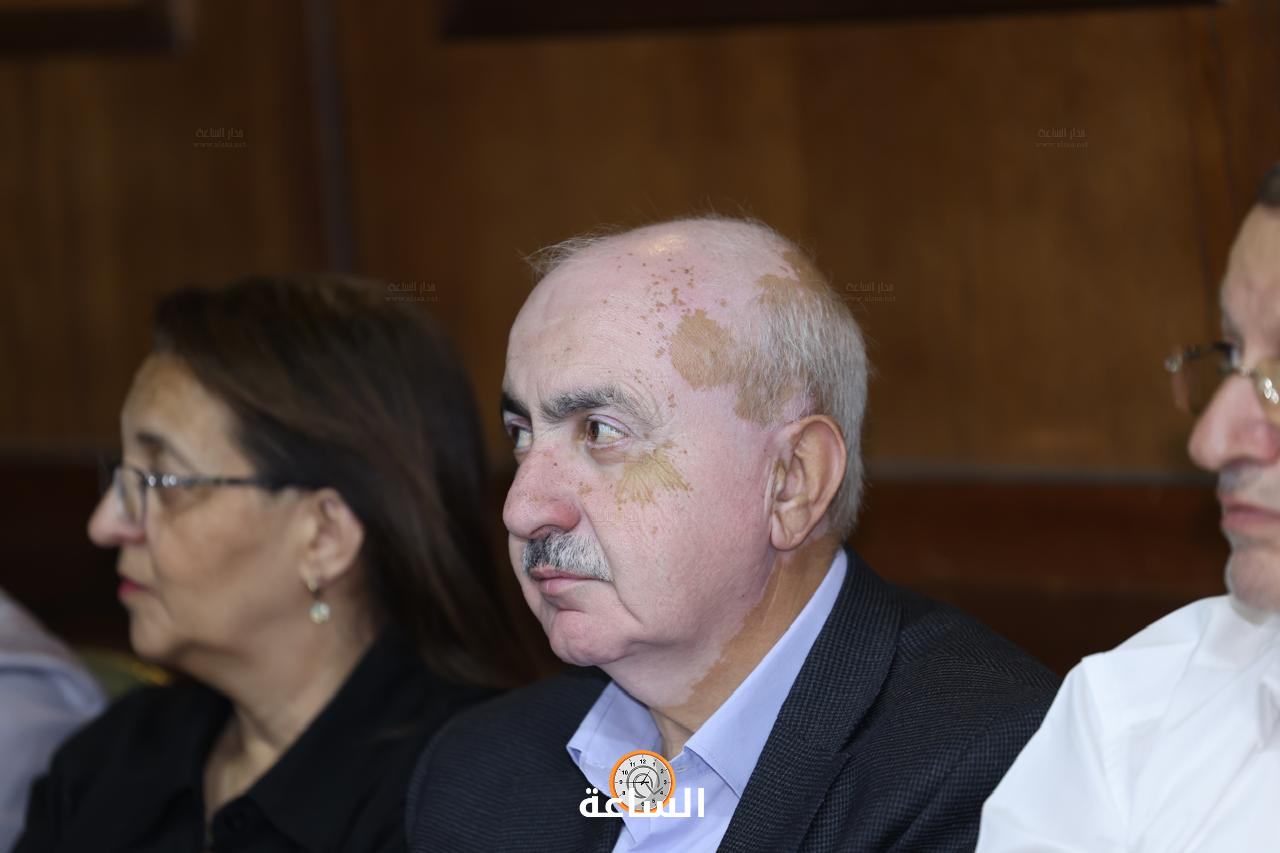 Madar Al-Saa Images 0.6366652259722212