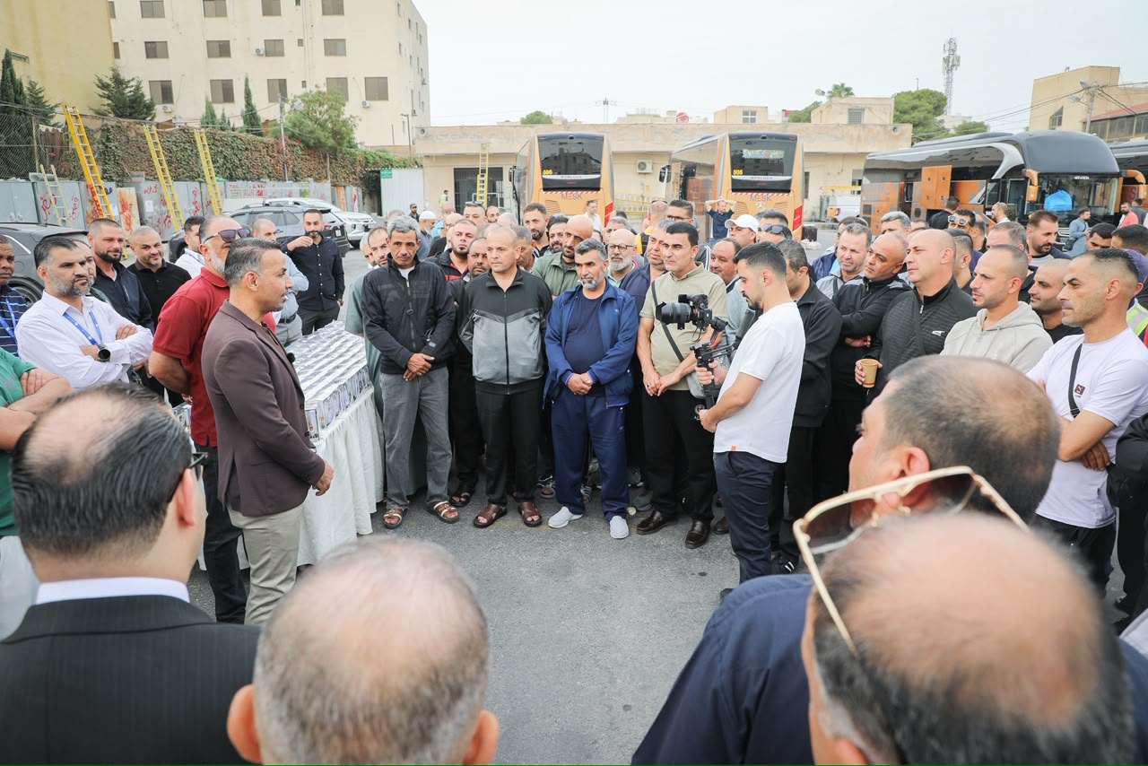 Madar Al-Saa Images 0.2391396892385027