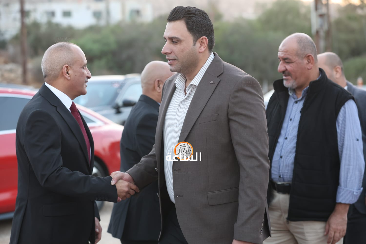 Madar Al-Saa Images 0.4368674021611868