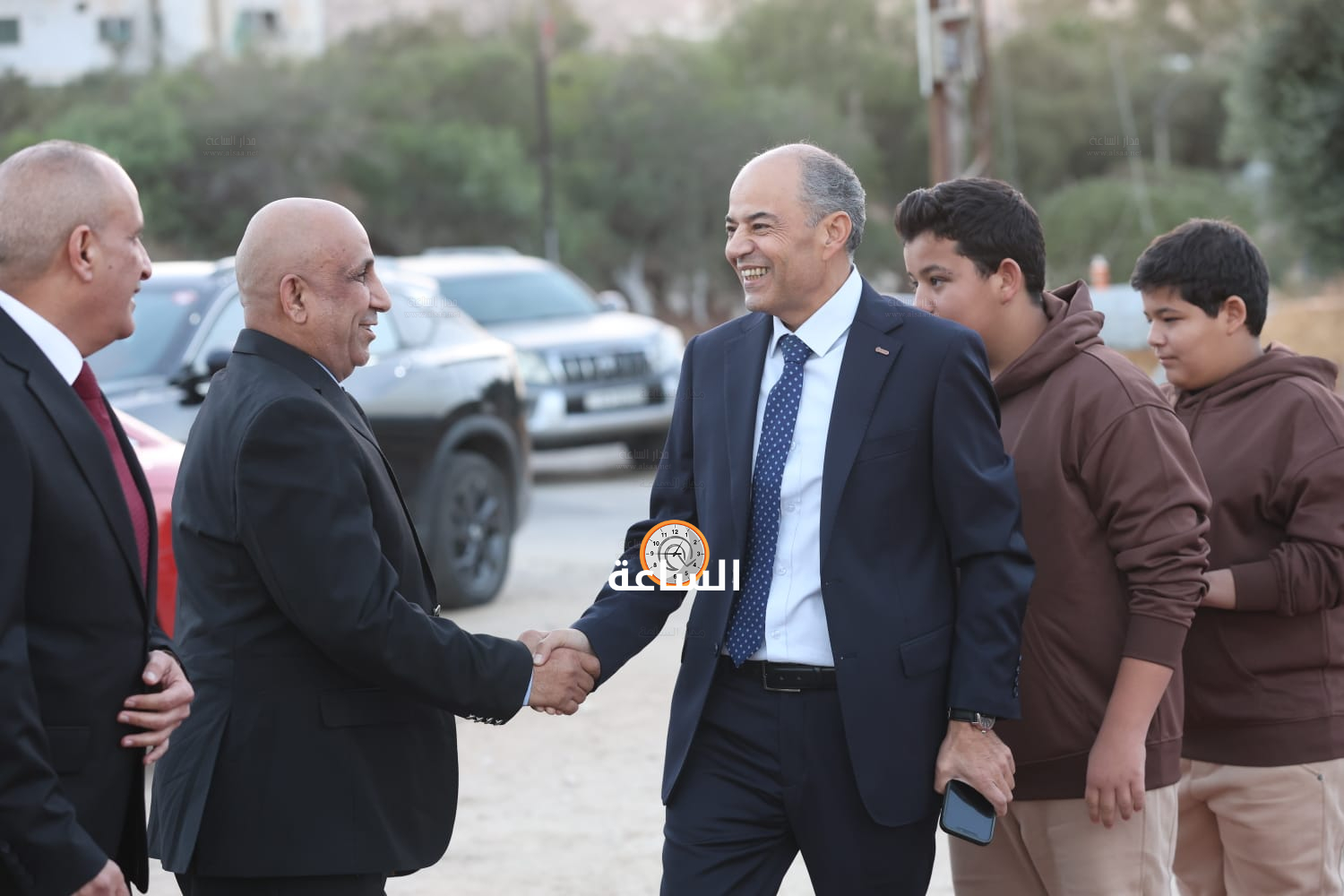 Madar Al-Saa Images 0.7084054652713452