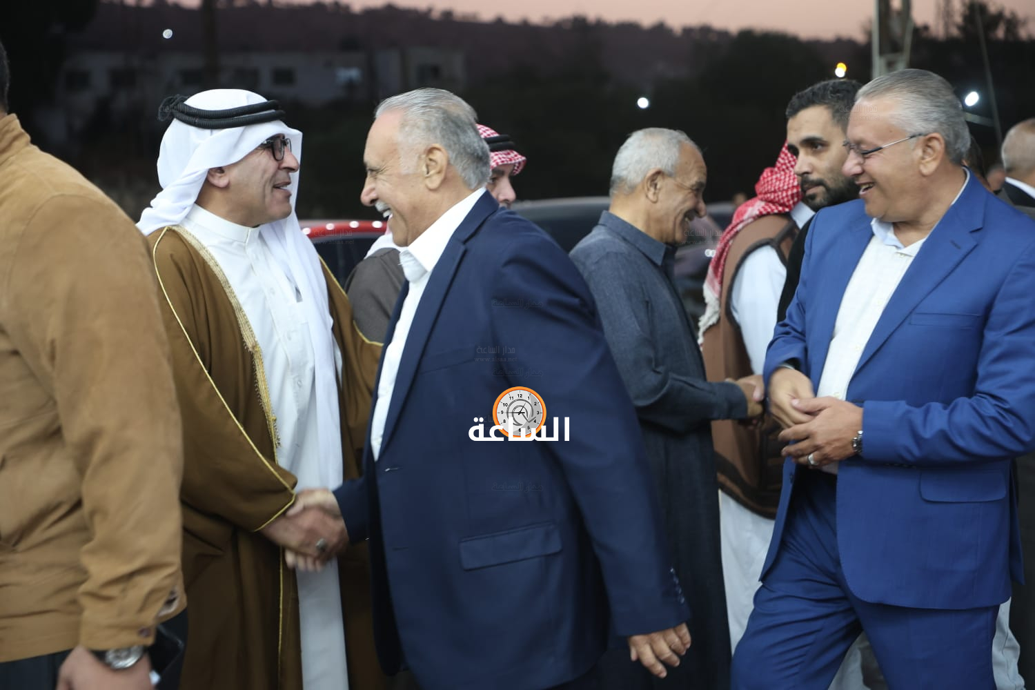 Madar Al-Saa Images 0.4420658595885304