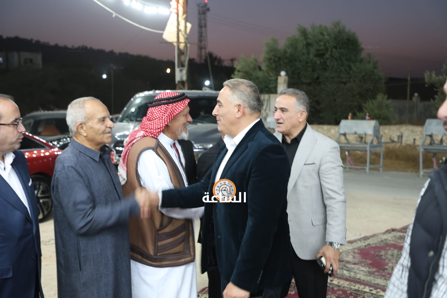 Madar Al-Saa Images 0.359954855627564