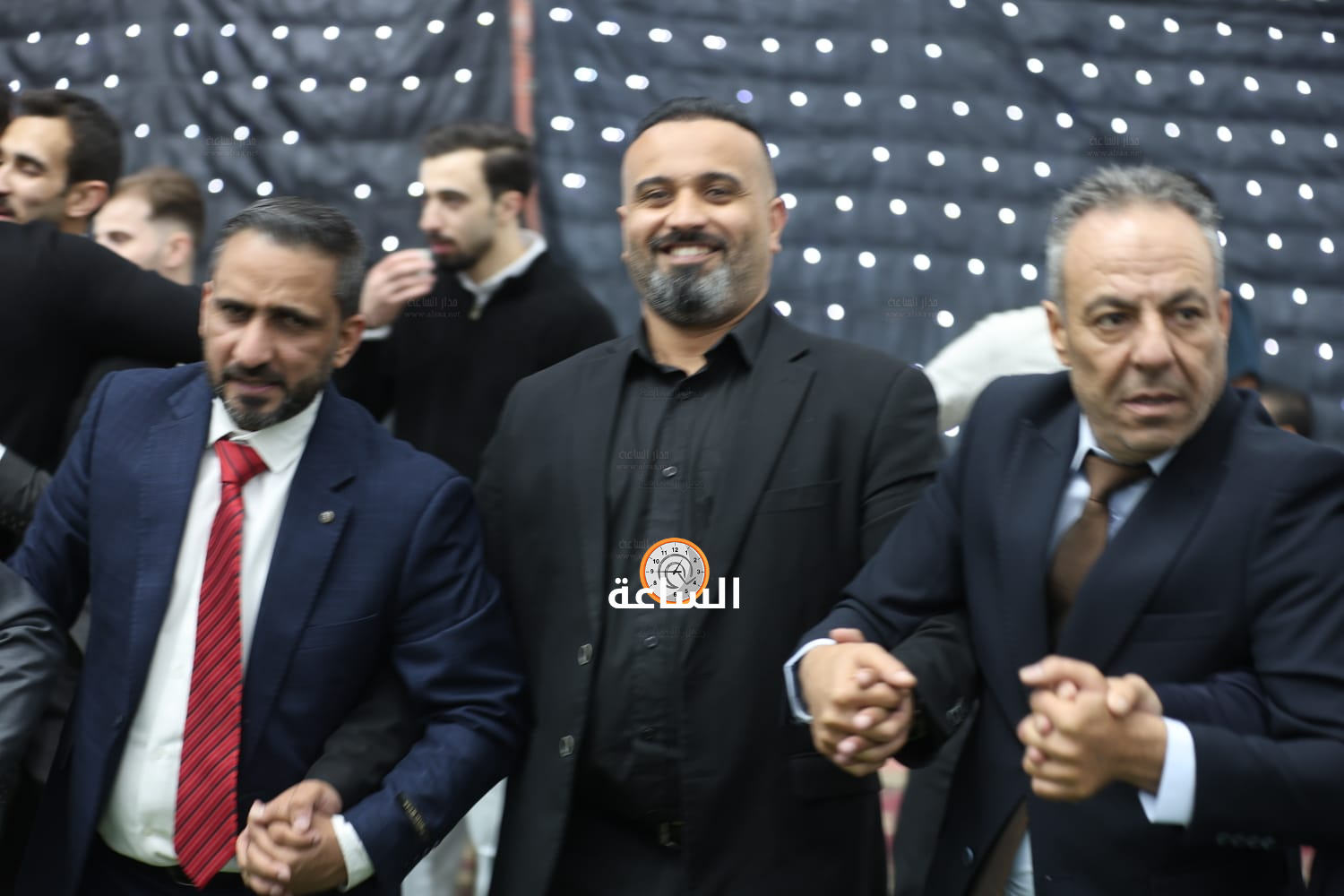 Madar Al-Saa Images 0.40613435425911415