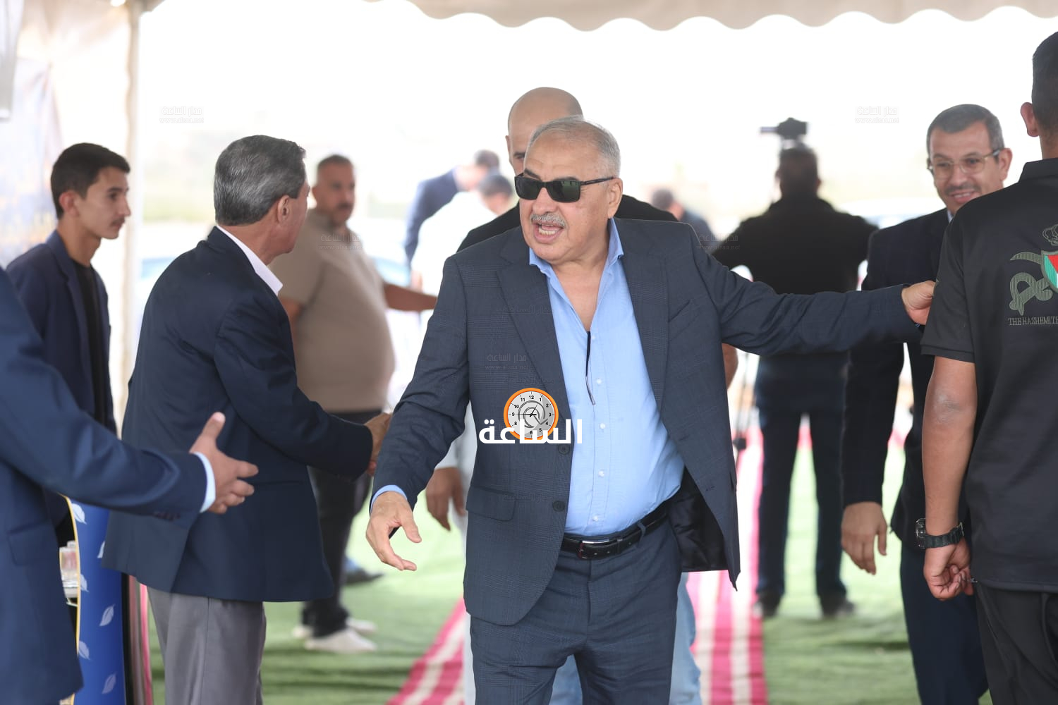 Madar Al-Saa Images 0.35054388805659387