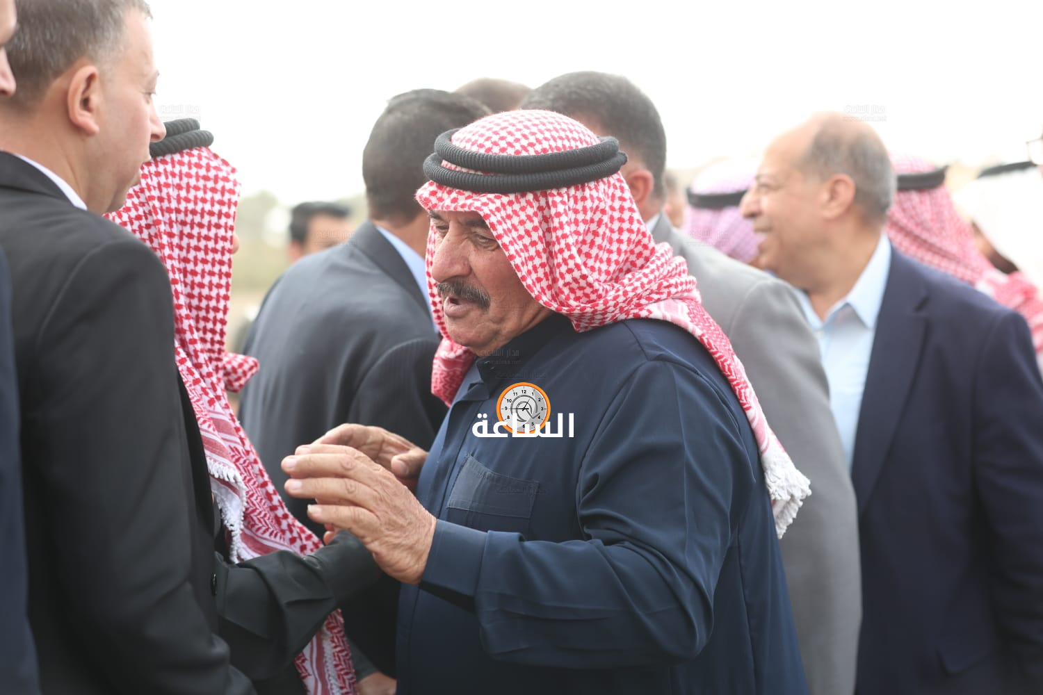 Madar Al-Saa Images 0.582639446732427