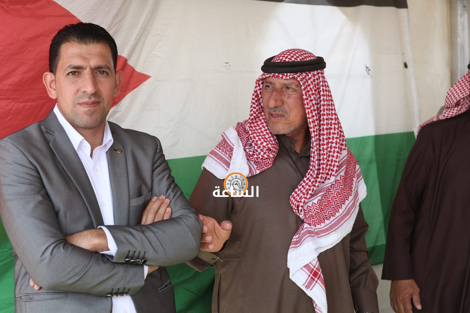 Madar Al-Saa Images 0.9785342510301516