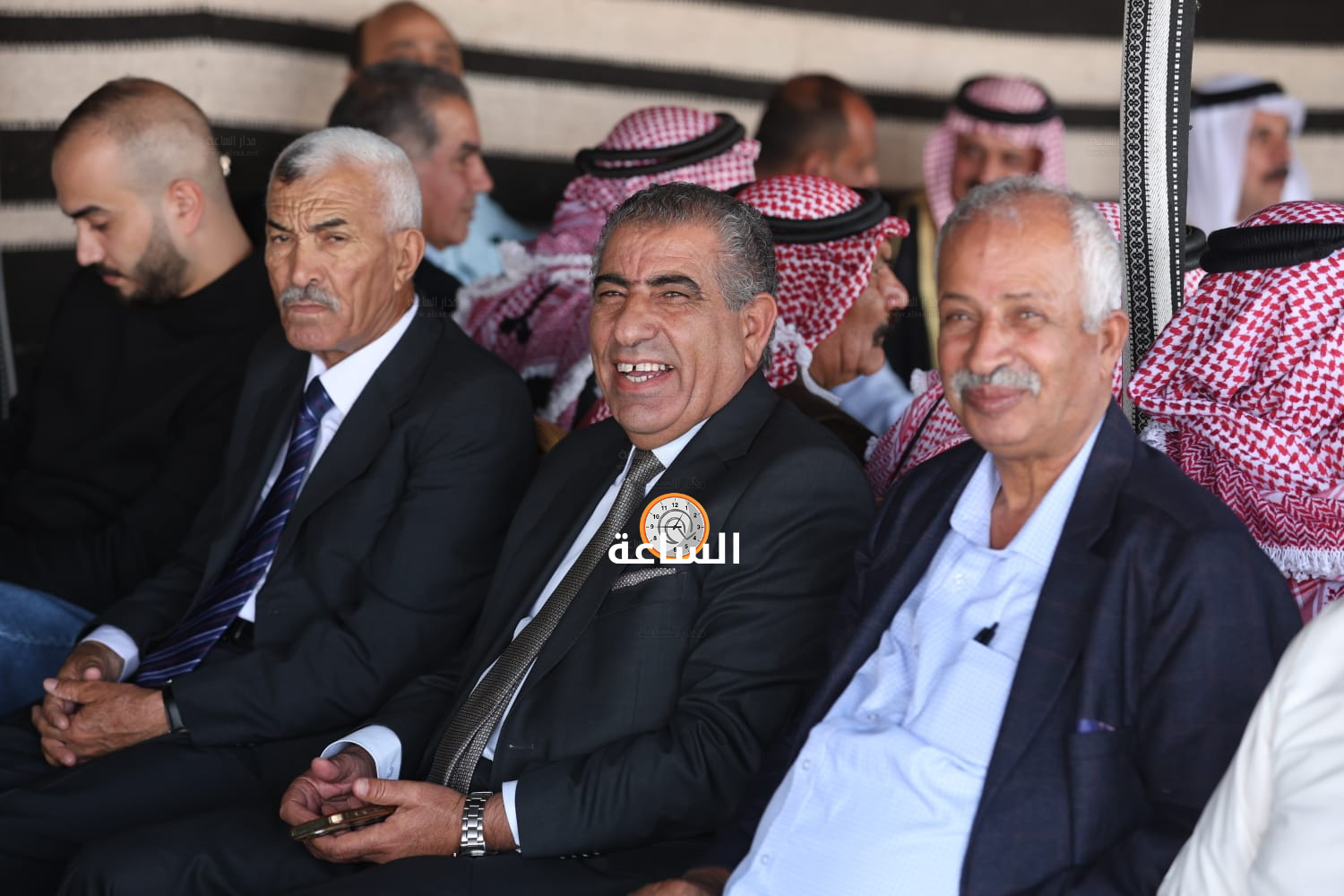 Madar Al-Saa Images 0.4526683845268652