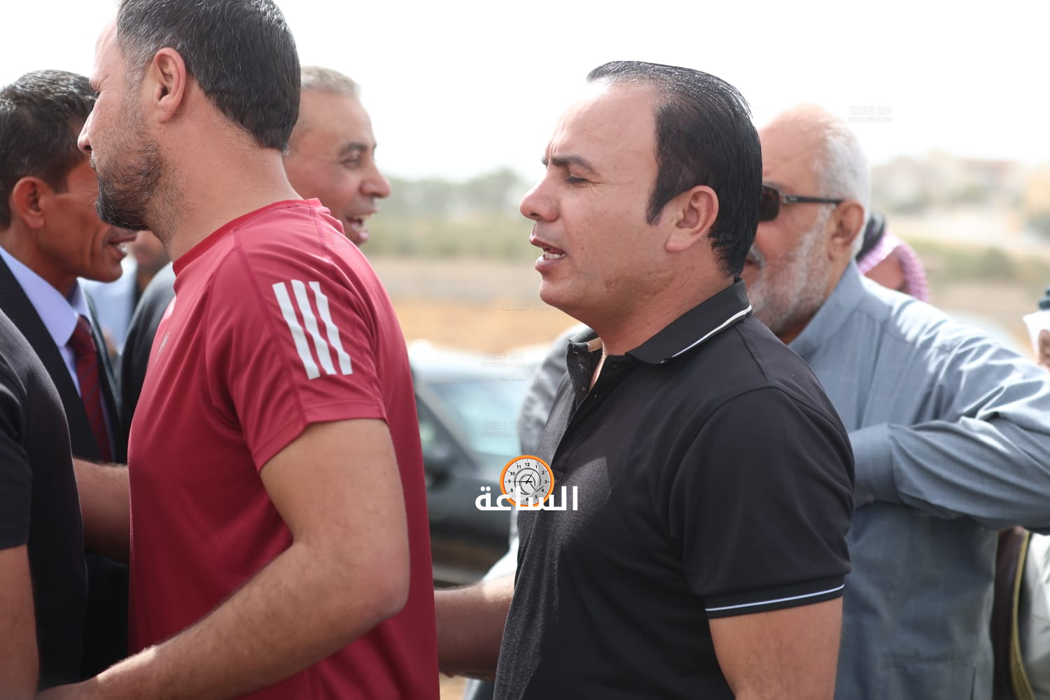 Madar Al-Saa Images 0.6017797185500658