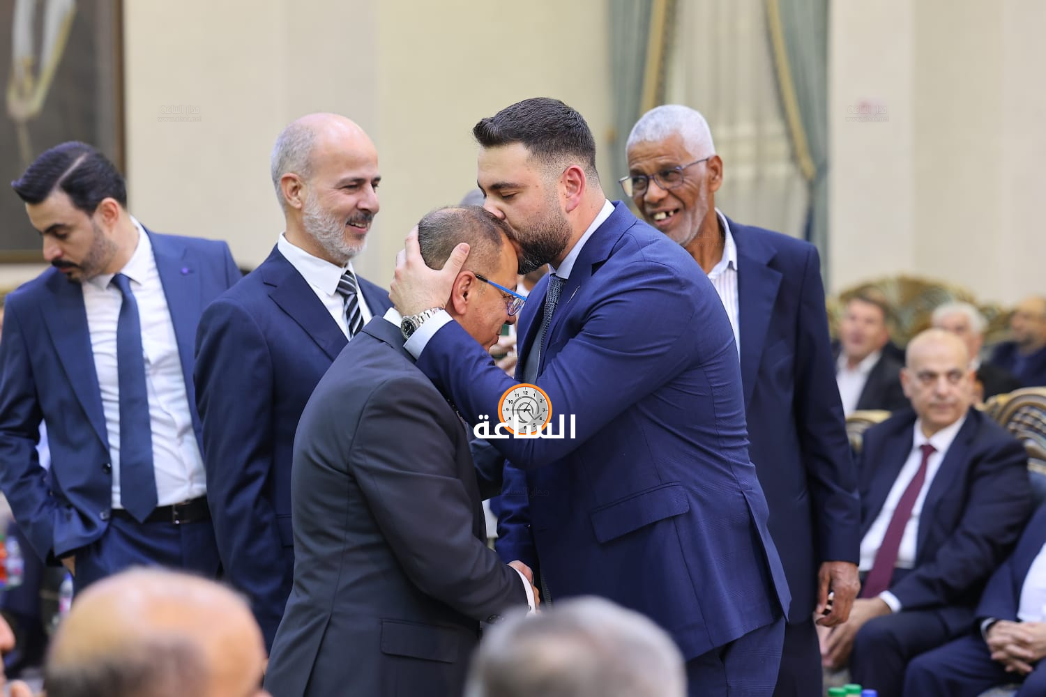 Madar Al-Saa Images 0.009918279592293078