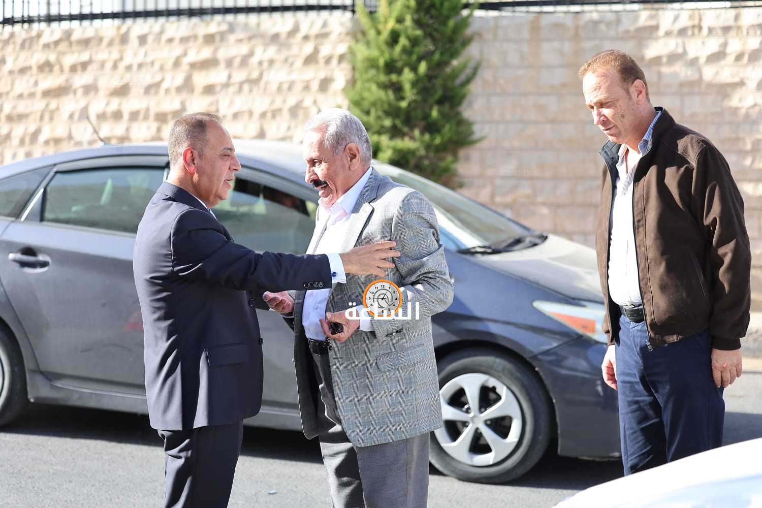Madar Al-Saa Images 0.940770553961205
