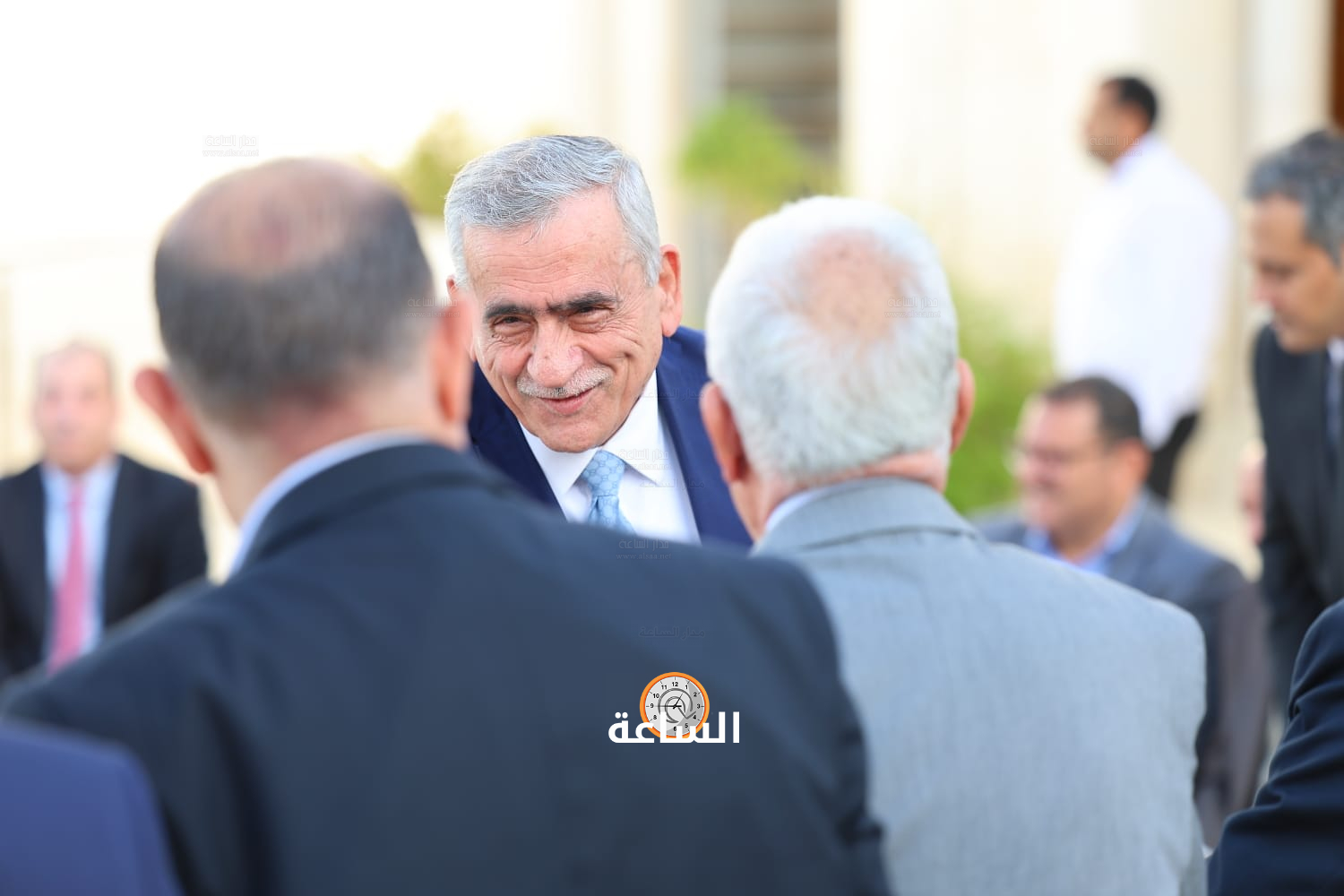 Madar Al-Saa Images 0.8320973256145157