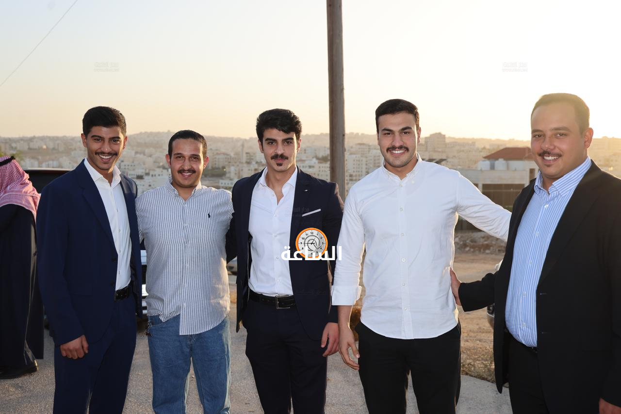 Madar Al-Saa Images 0.7205673695001436