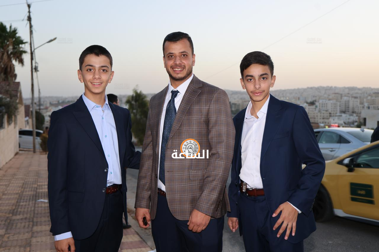 Madar Al-Saa Images 0.9822388367097589