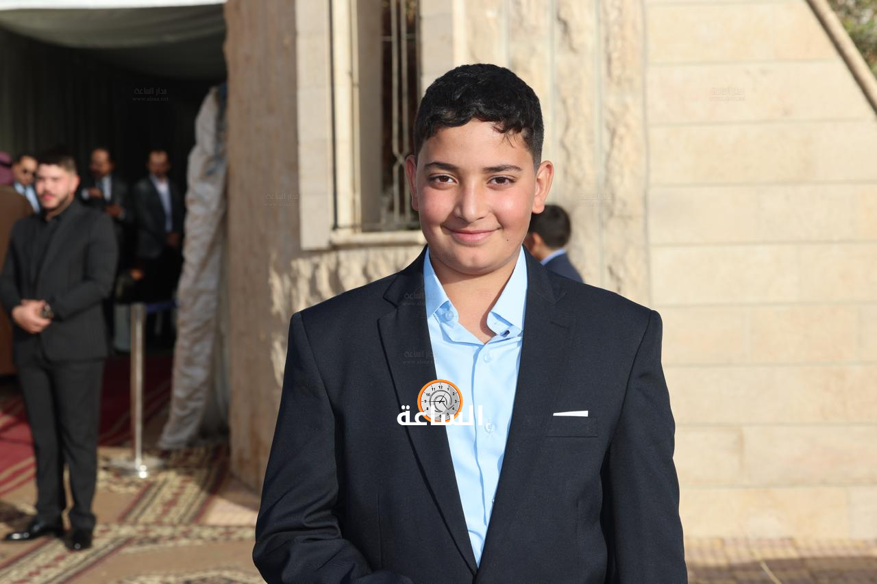 Madar Al-Saa Images 0.7554768205189818