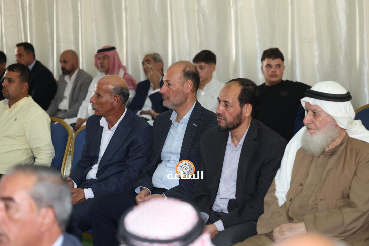 Madar Al-Saa Images 0.08816396746274868