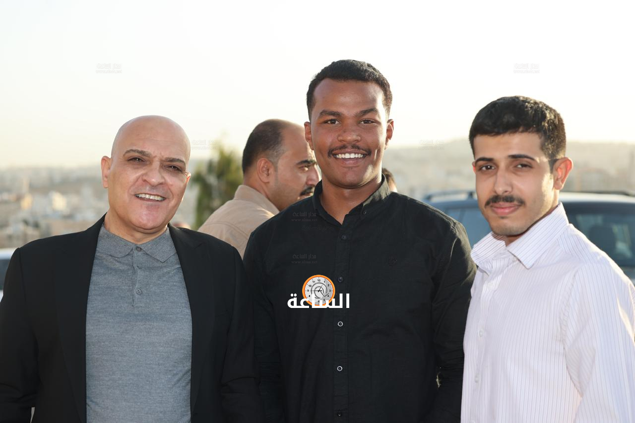 Madar Al-Saa Images 0.24296780497434167