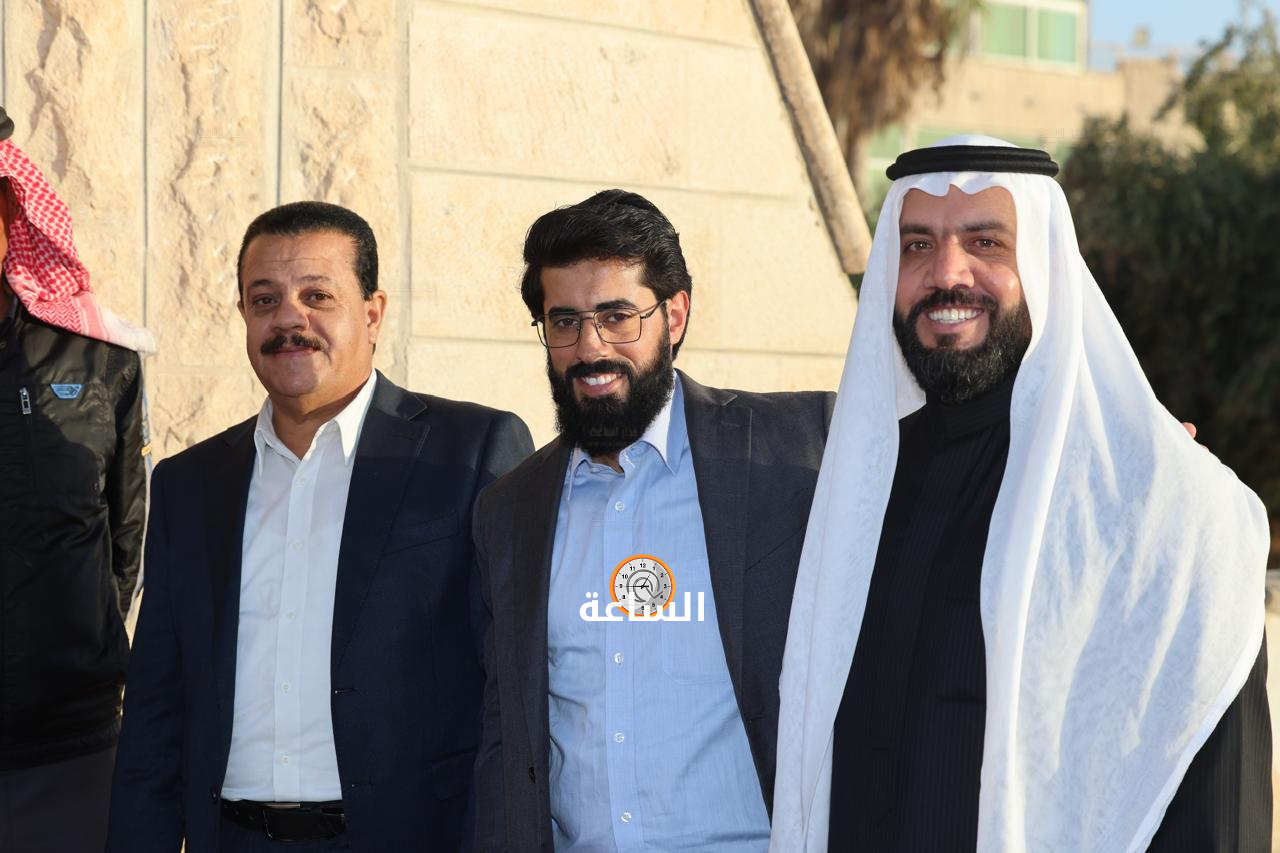 Madar Al-Saa Images 0.02735270226592923