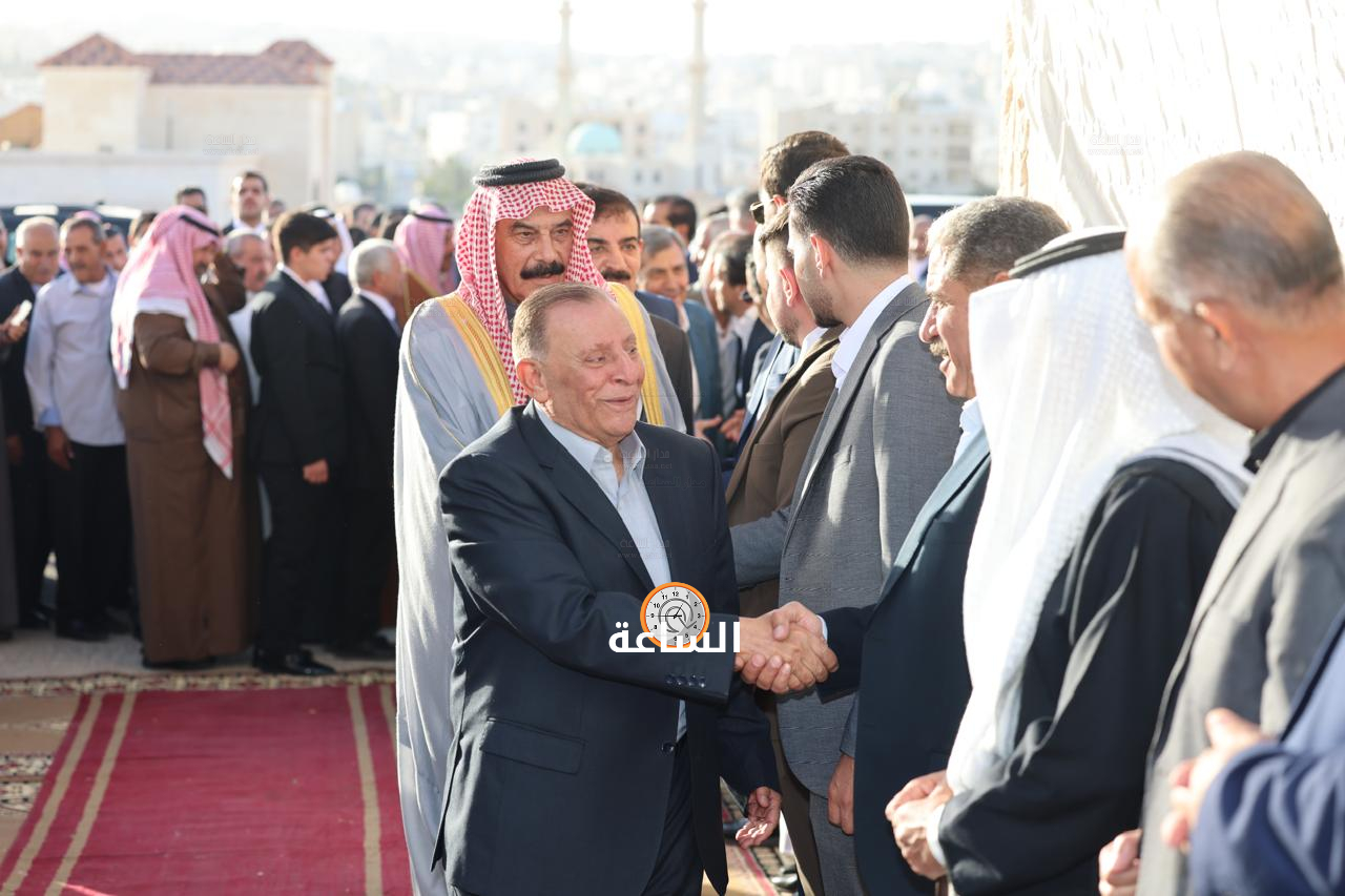 Madar Al-Saa Images 0.9976495662414295