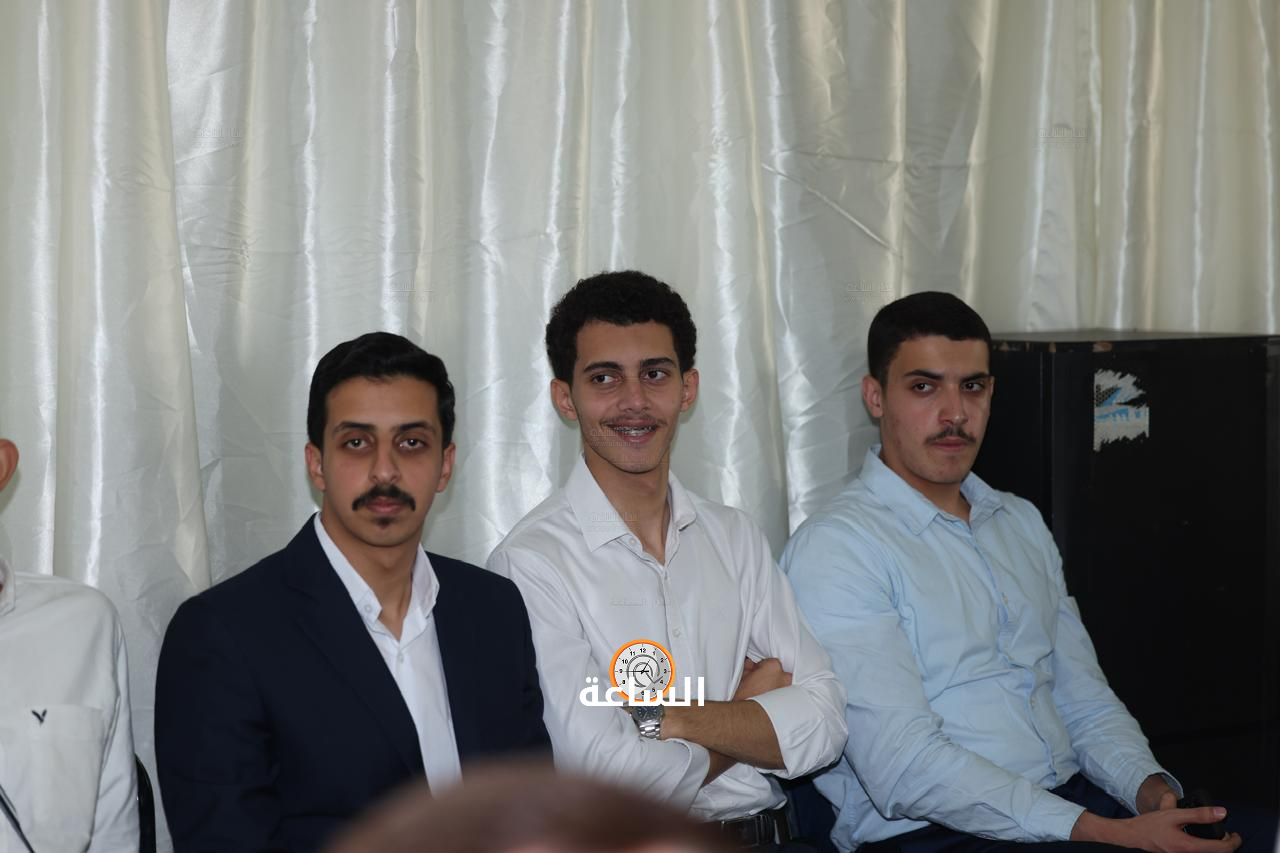 Madar Al-Saa Images 0.7193637660913269
