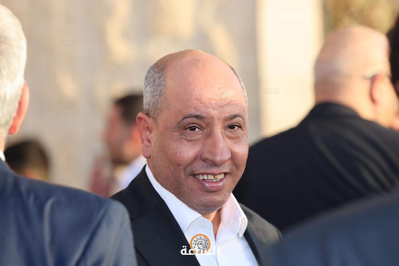 Madar Al-Saa Images 0.4461560758870271