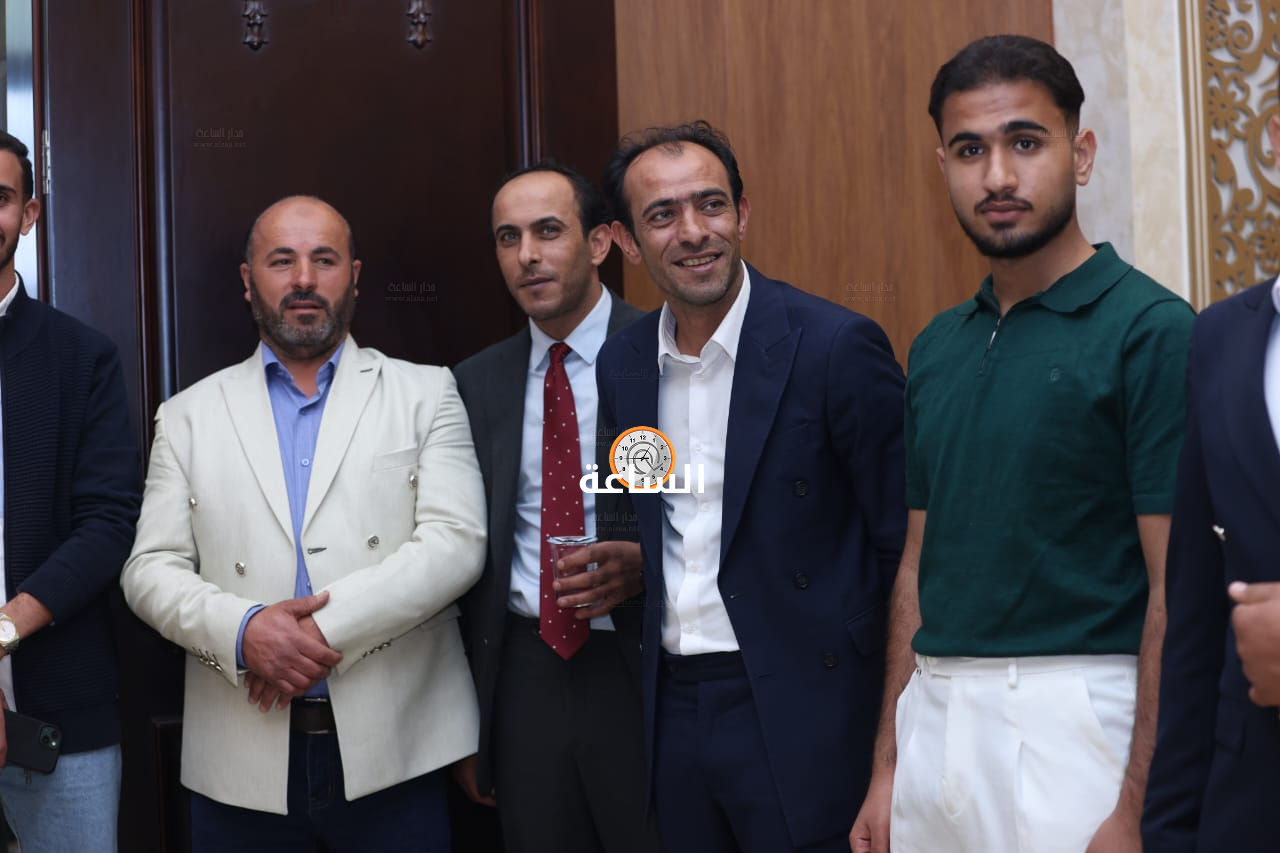 Madar Al-Saa Images 0.7679458062270441
