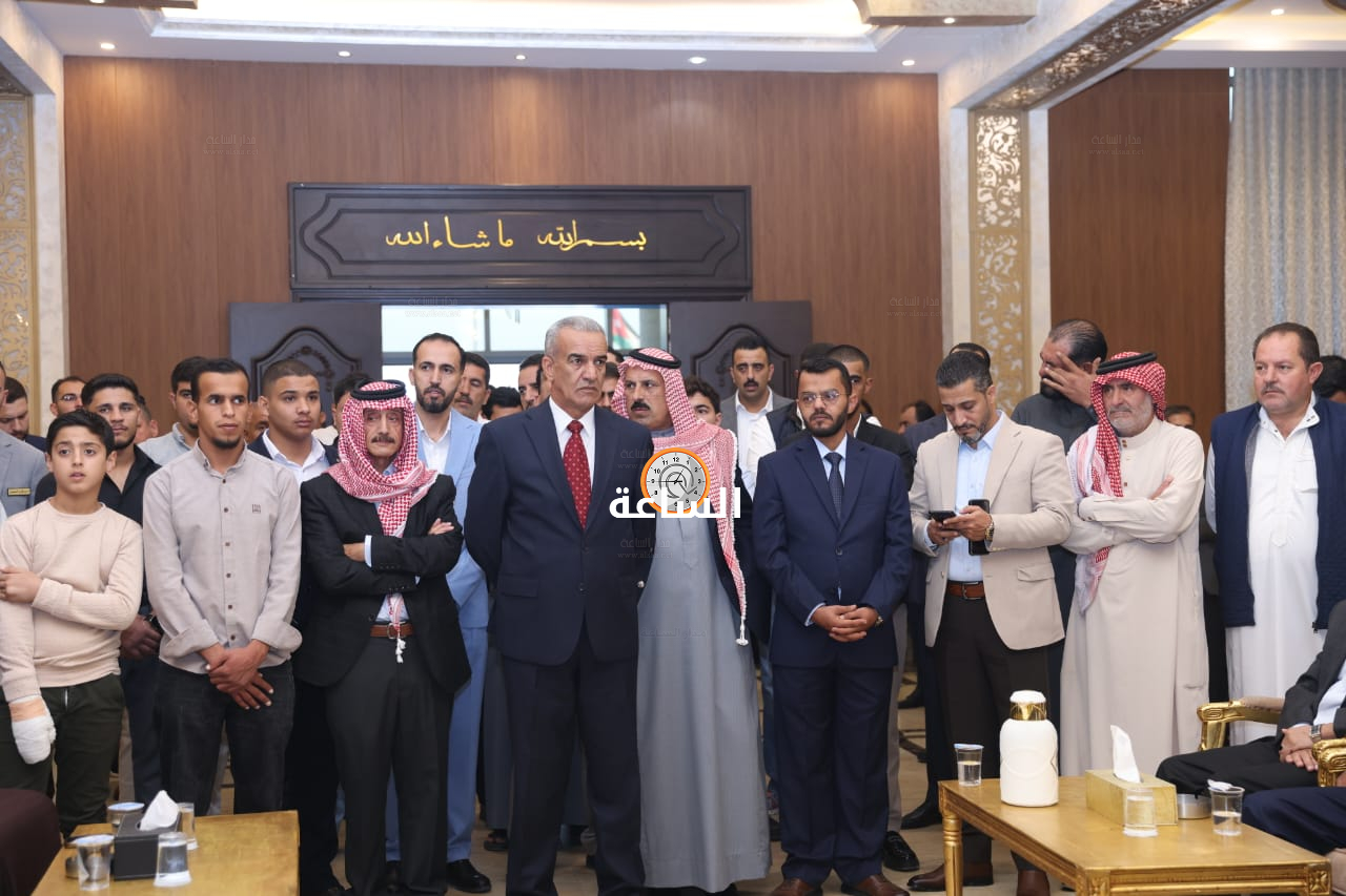 Madar Al-Saa Images 0.6990652773904159