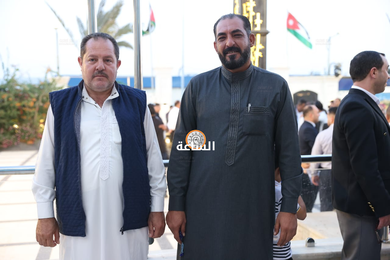 Madar Al-Saa Images 0.8651307773863661