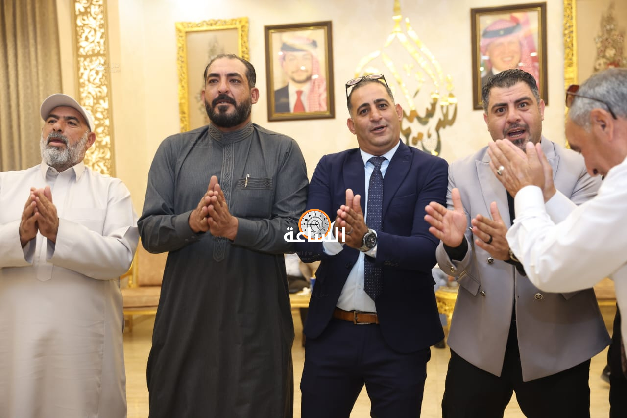 Madar Al-Saa Images 0.713579424614233